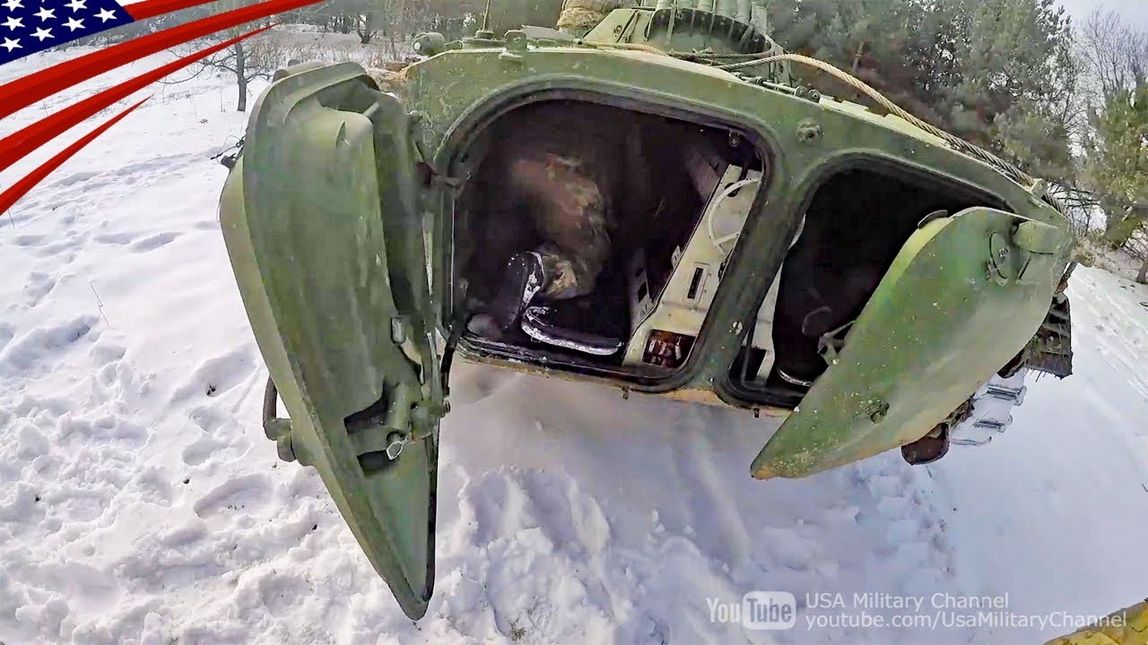 BMP-1歩兵戦闘車のすごく窮屈な車内座席