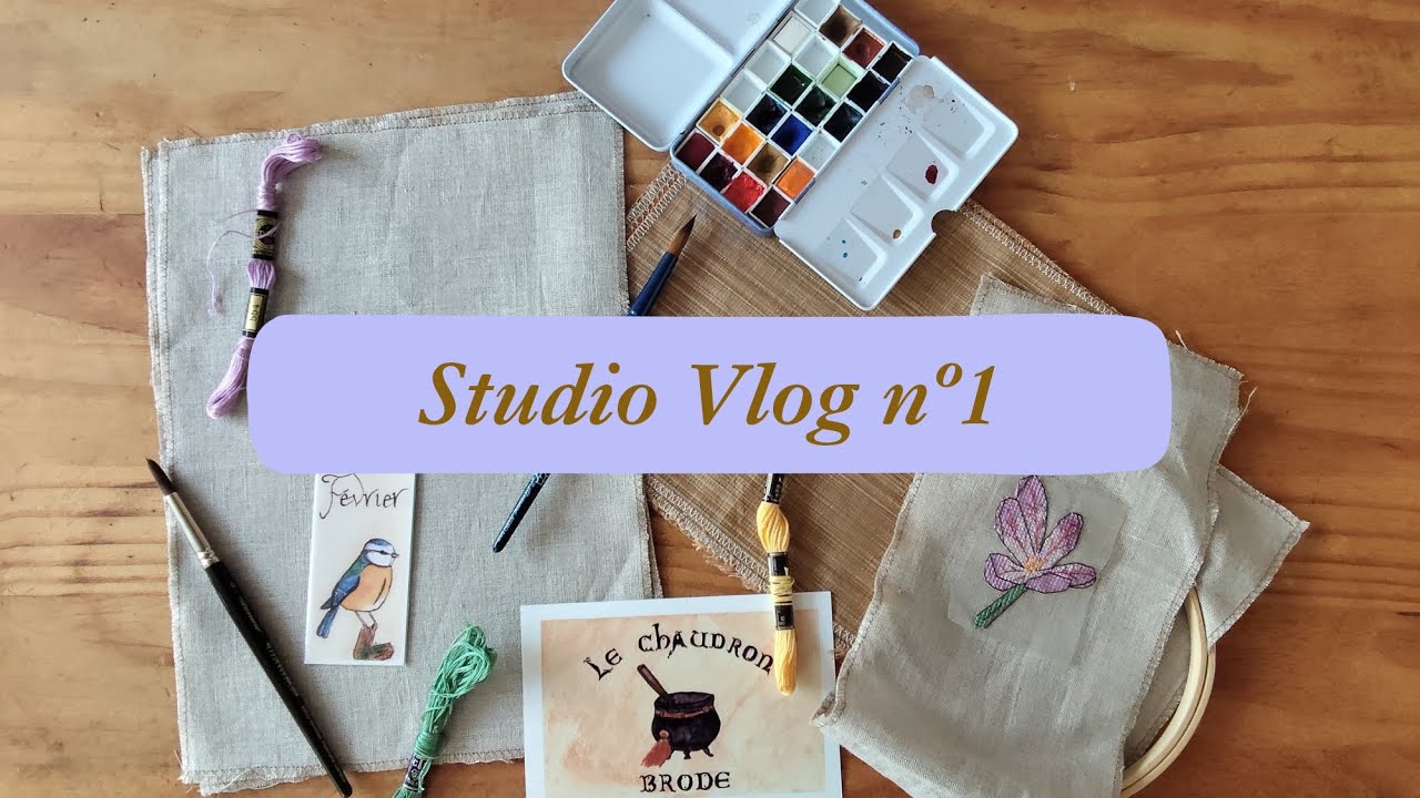 Première collection: un marque page, des pochettes à livres et de la broderie [STUDIO VLOG n°1]