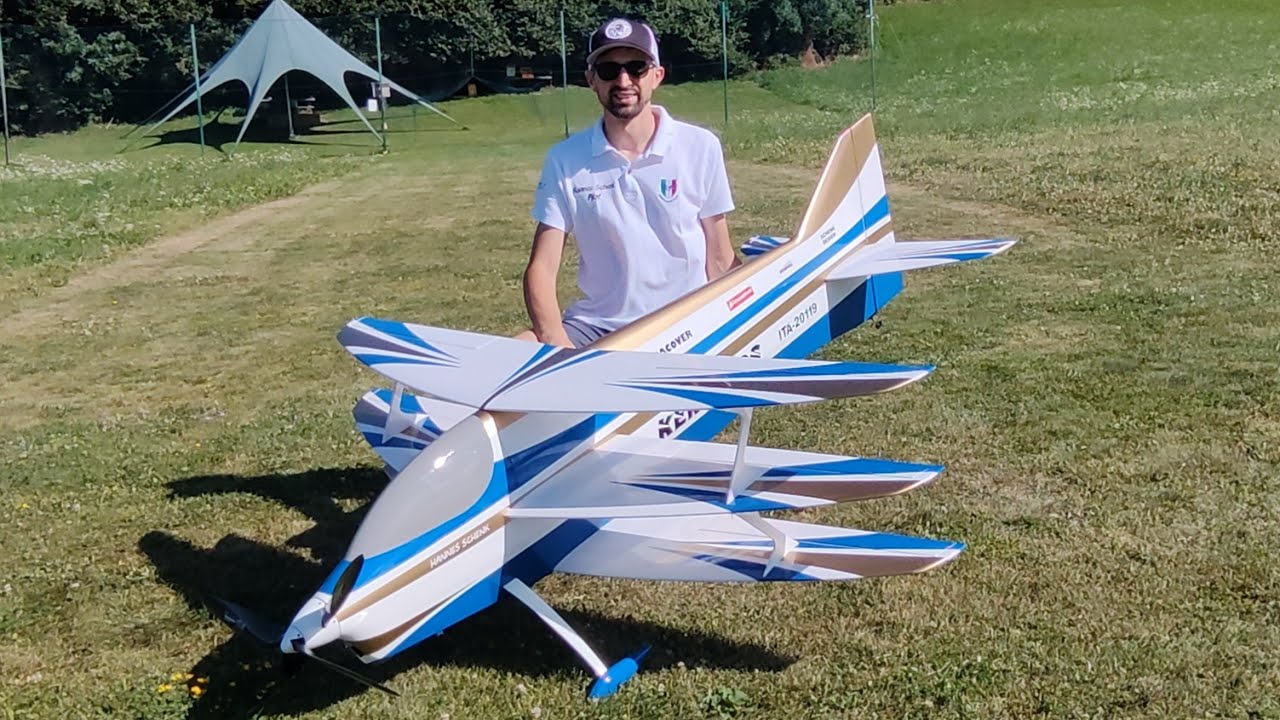 F3A Triplane KERBEROS // Hannes Schenk