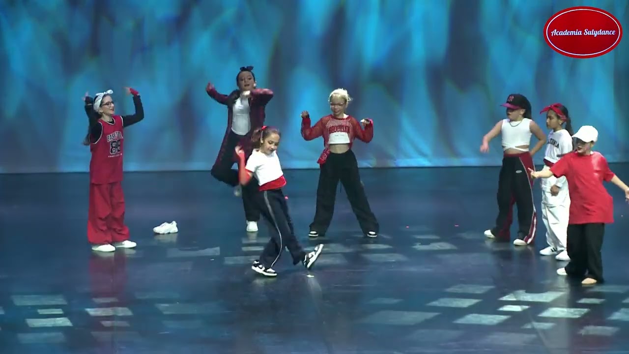 RESUMO Gala de Natal ASD. 8 de dezembro de 2025. Salão Preto e Prata do Casino de Estoril.