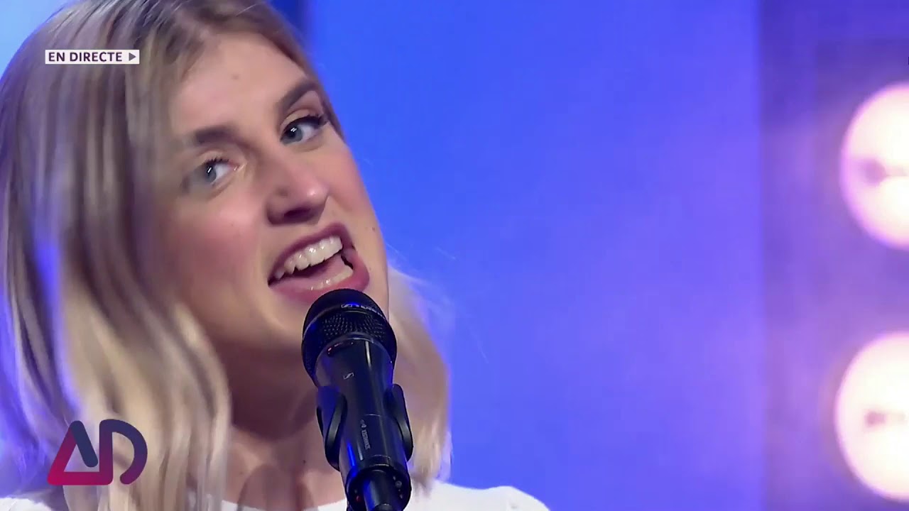 ESPERE QUE TORNES Samantha &Agrave; Punt Directe