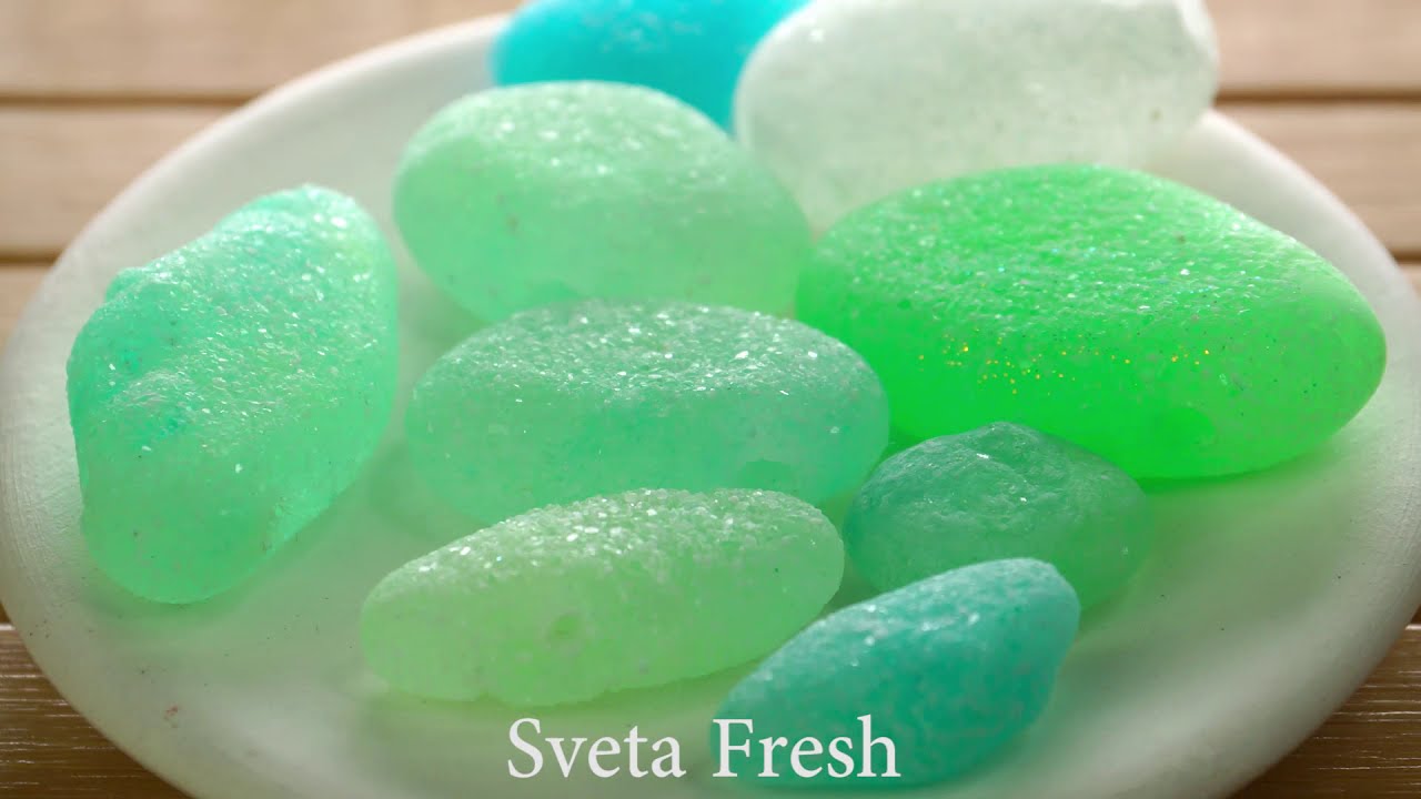 WOW DIY EPOXY RESIN PENDANTS WITHOUT SPECIAL MOLDS CHEAP AND EASY DIY JEWELRY IDEAS FOR TEENAGERS
