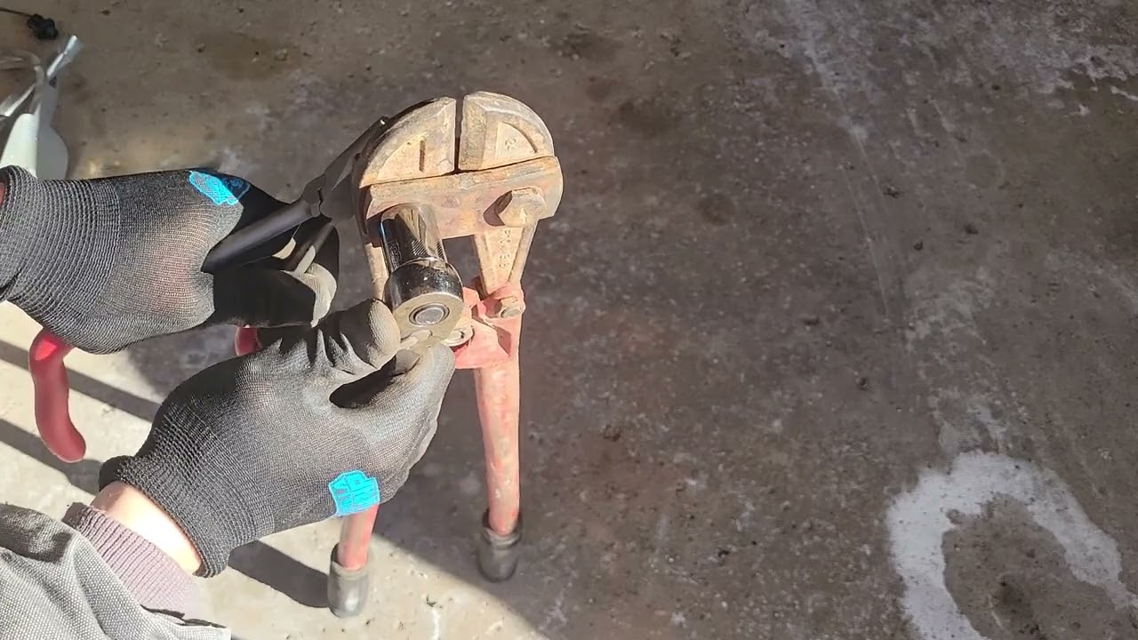 Curbfind Bolt Cutters repair