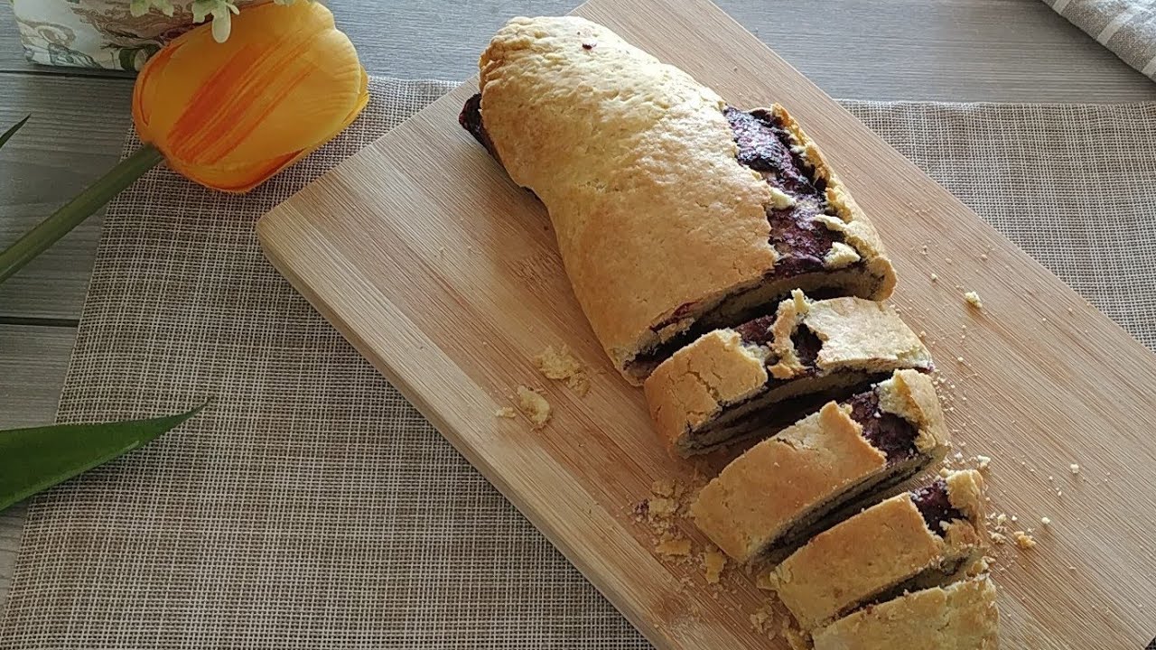 Marmalade Biscuit Roll Recipe | Biscotto Arrotolato alla Marmellata