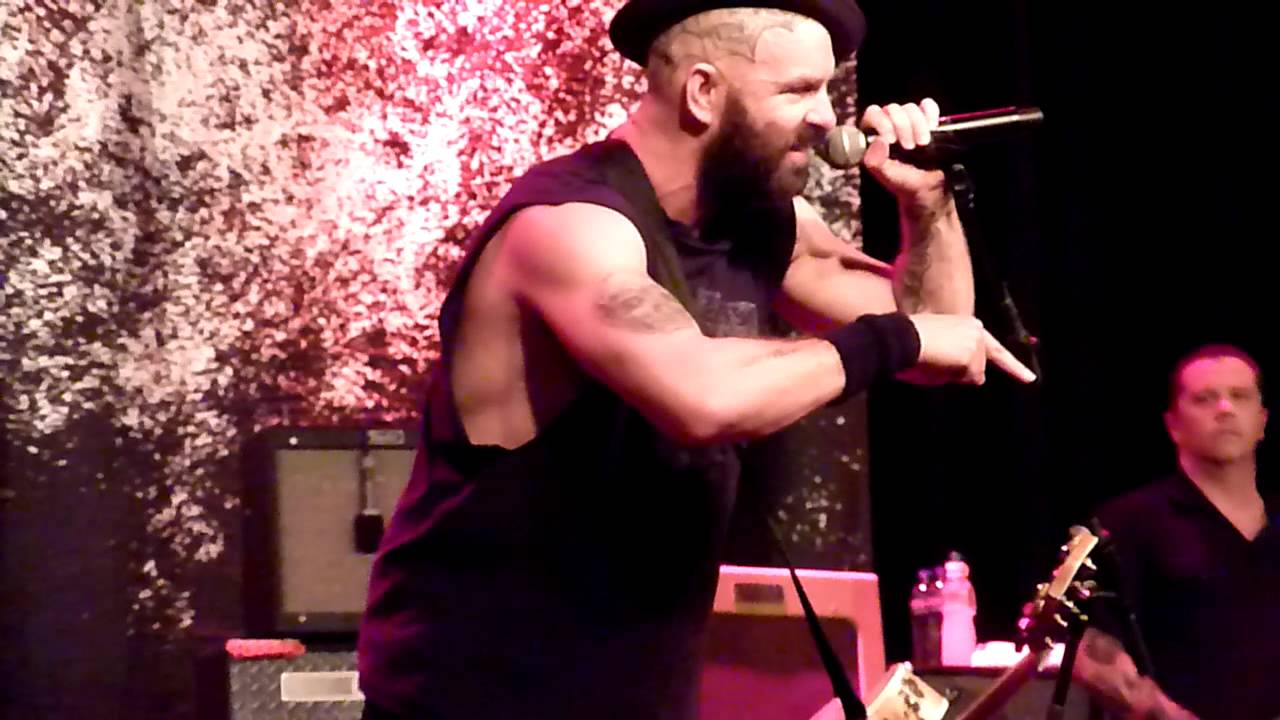 Red Hot Moon [HD], by Rancid (@ Melkweg, 2012)