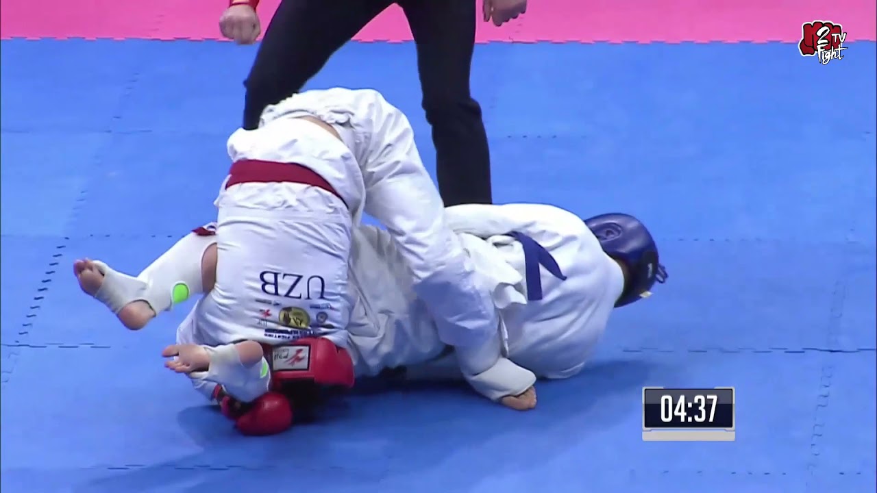 Javohir Sobitov (UZ) 55kg Kazbek Sagyn (KZ)