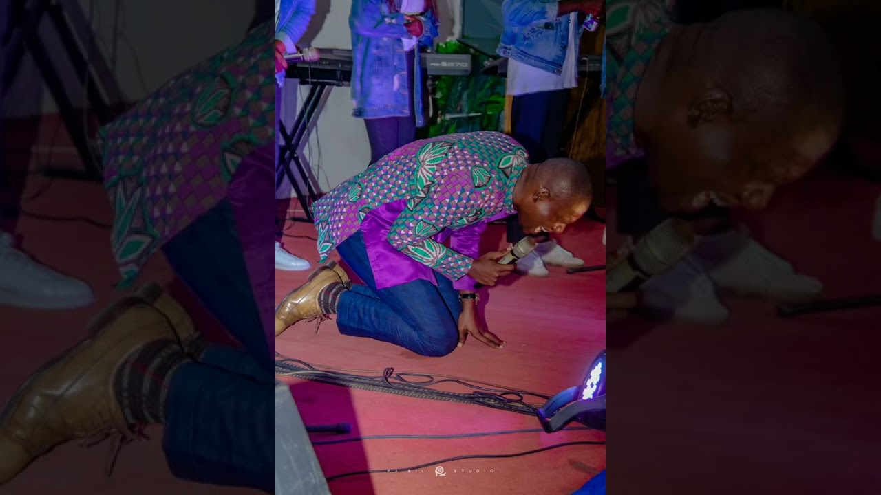 CHRIST BOLENA YESU KAKA