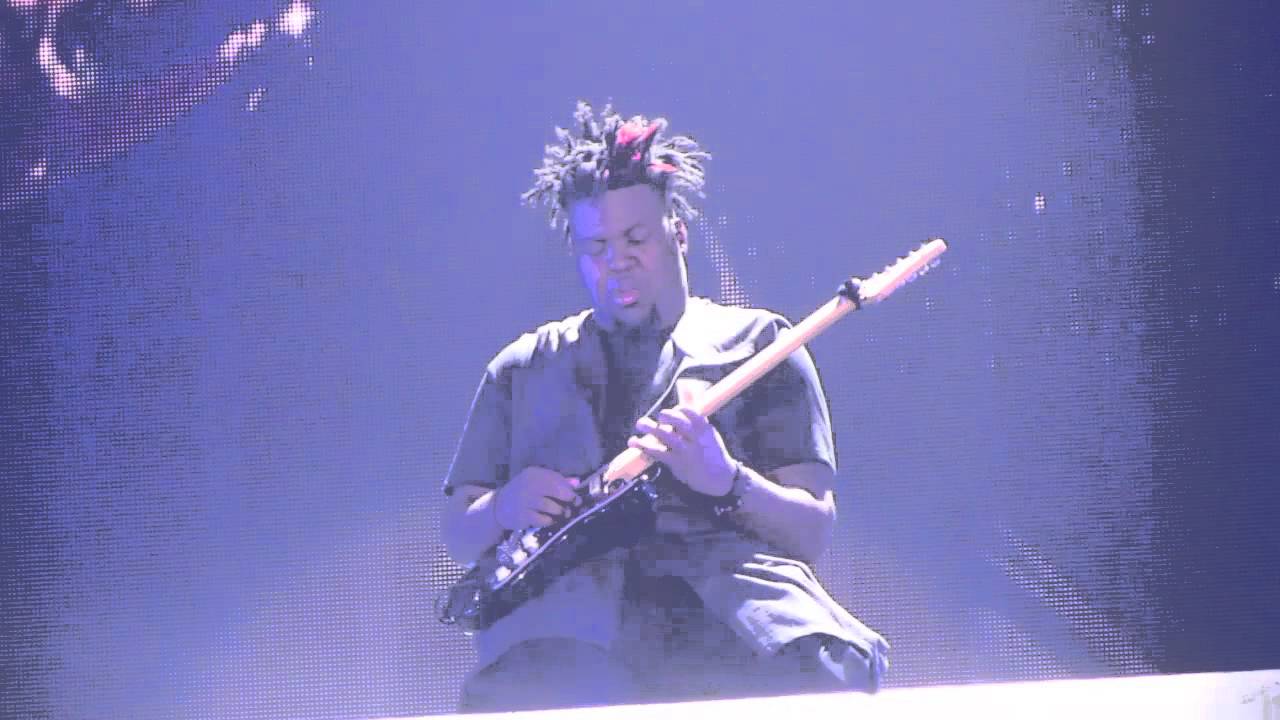Justin Bieber Guitarist Shredding Solo  - Purpose Tour Seattle