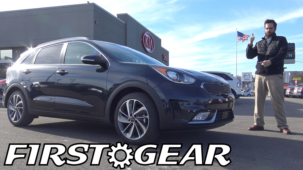 First Gear — Kia Niro Touring 2017 года — гибридный кроссовер — обзор и тест-драйв