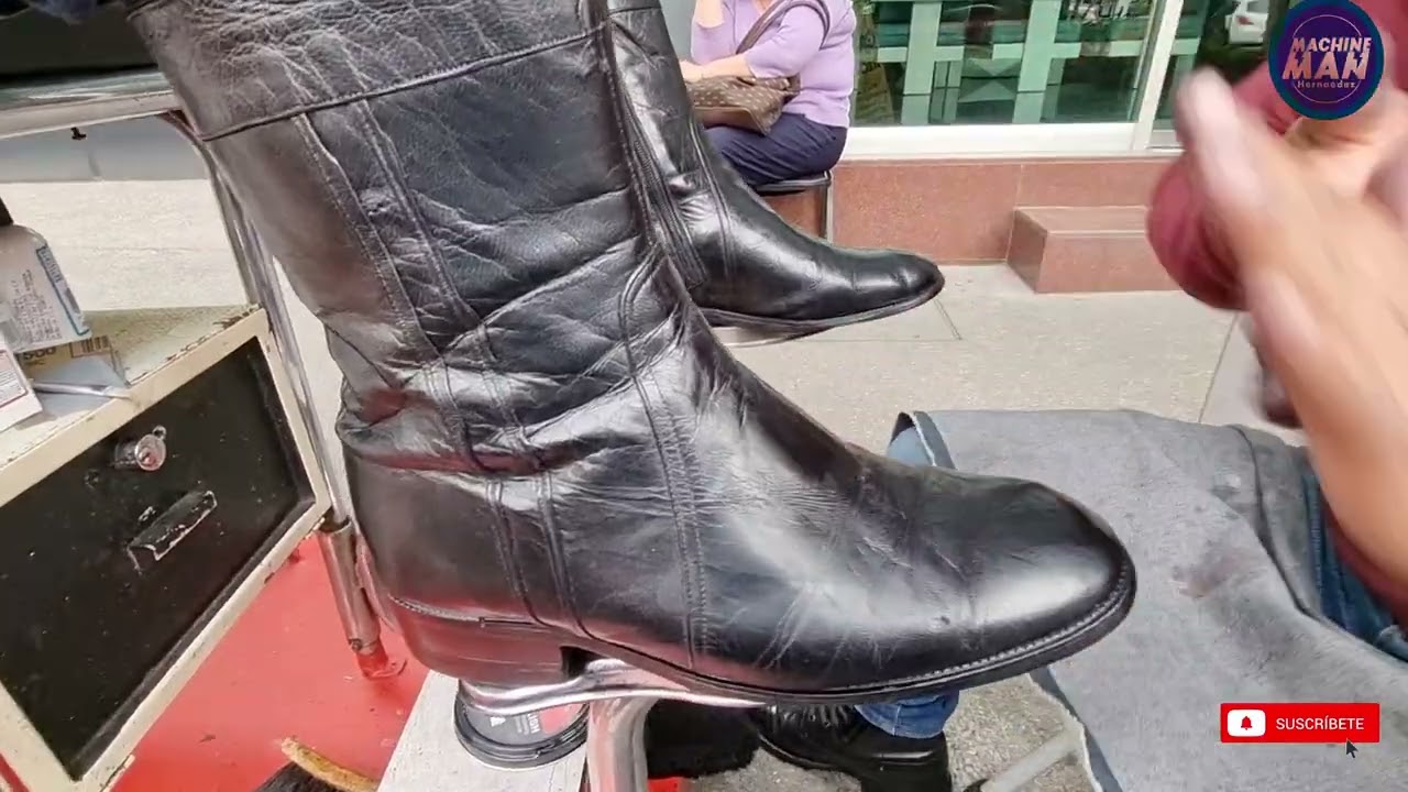 #shoeshine #bootiesblack #resurrected #color #brightmirror