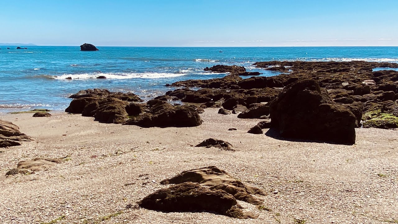 Weekend Holiday - Parkdean Resort Looe Bay - Looe Cornwall - Millendreath Beach 2023