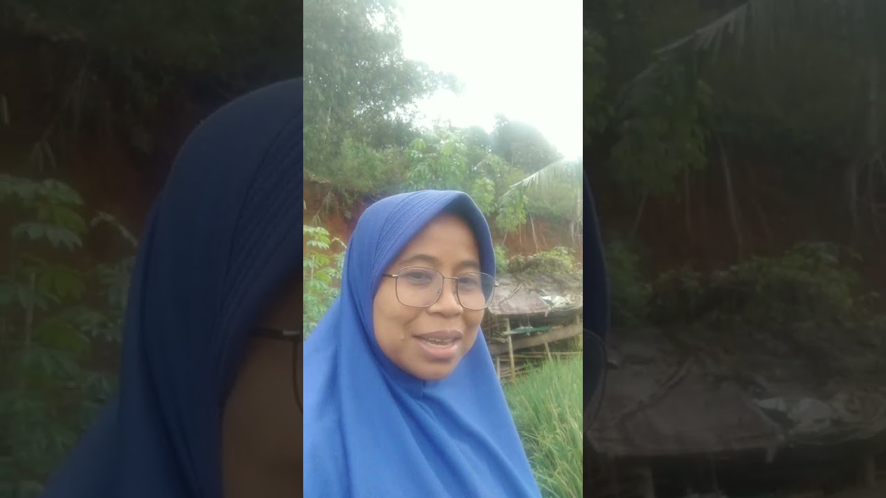 Suasana di persawahan 