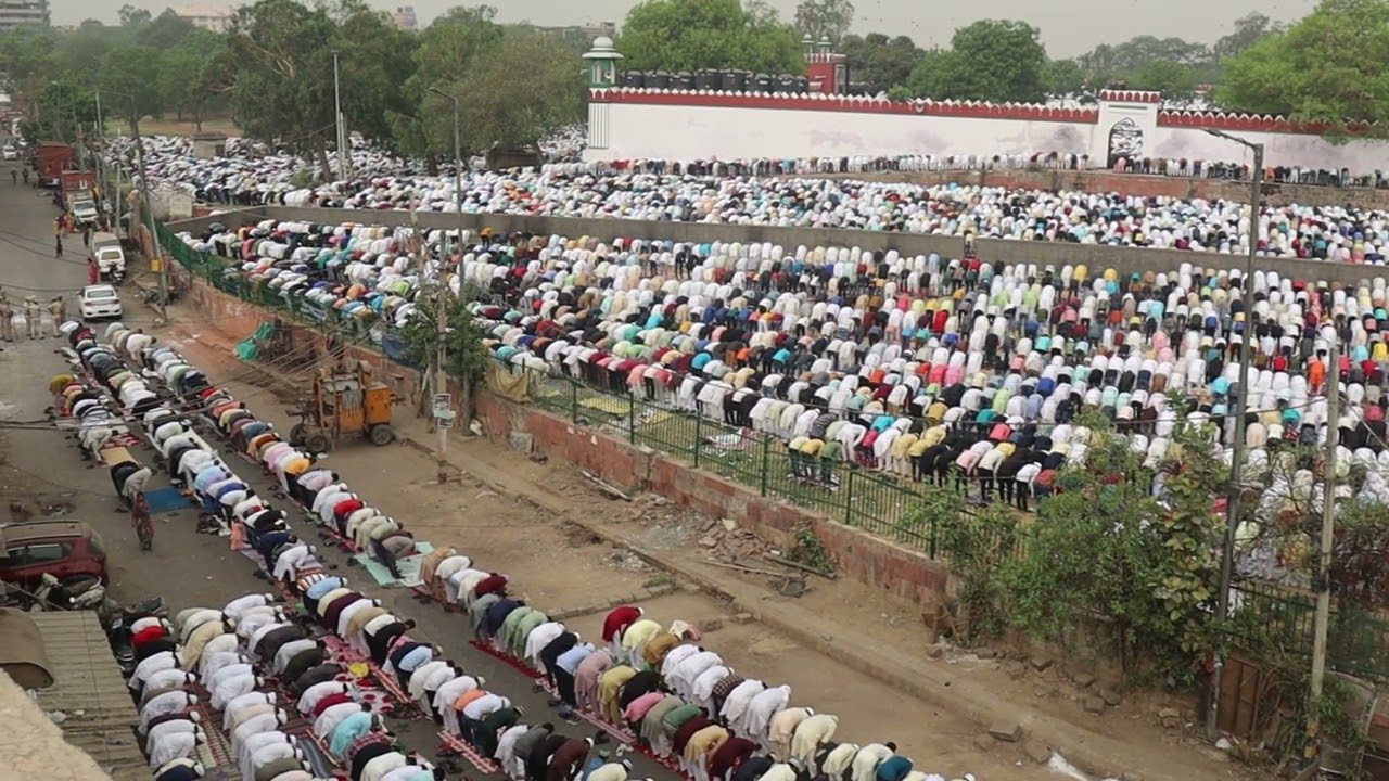 Eid Prayer at Delhi's Eidgah