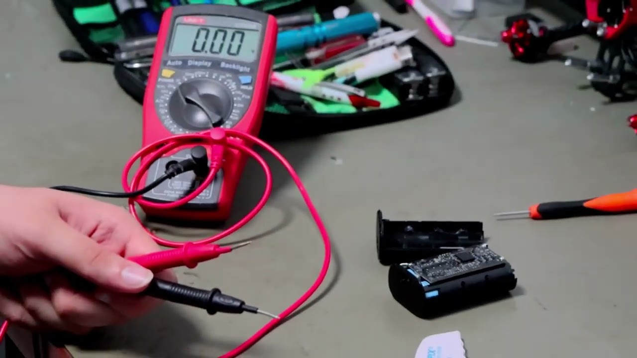 DJI Goggles V2 Battery Repair 🔧 | Fix &ldquo;Won&rsquo;t Charge / Power On&rdquo; (Low-Voltage Cell Rescue)
