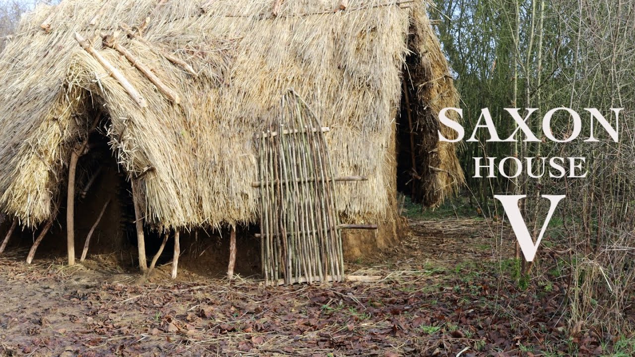 Building an Anglo-Saxon Pit House with Hand Tools - Part V | Medieval Primitive Bushcraft Shelter
