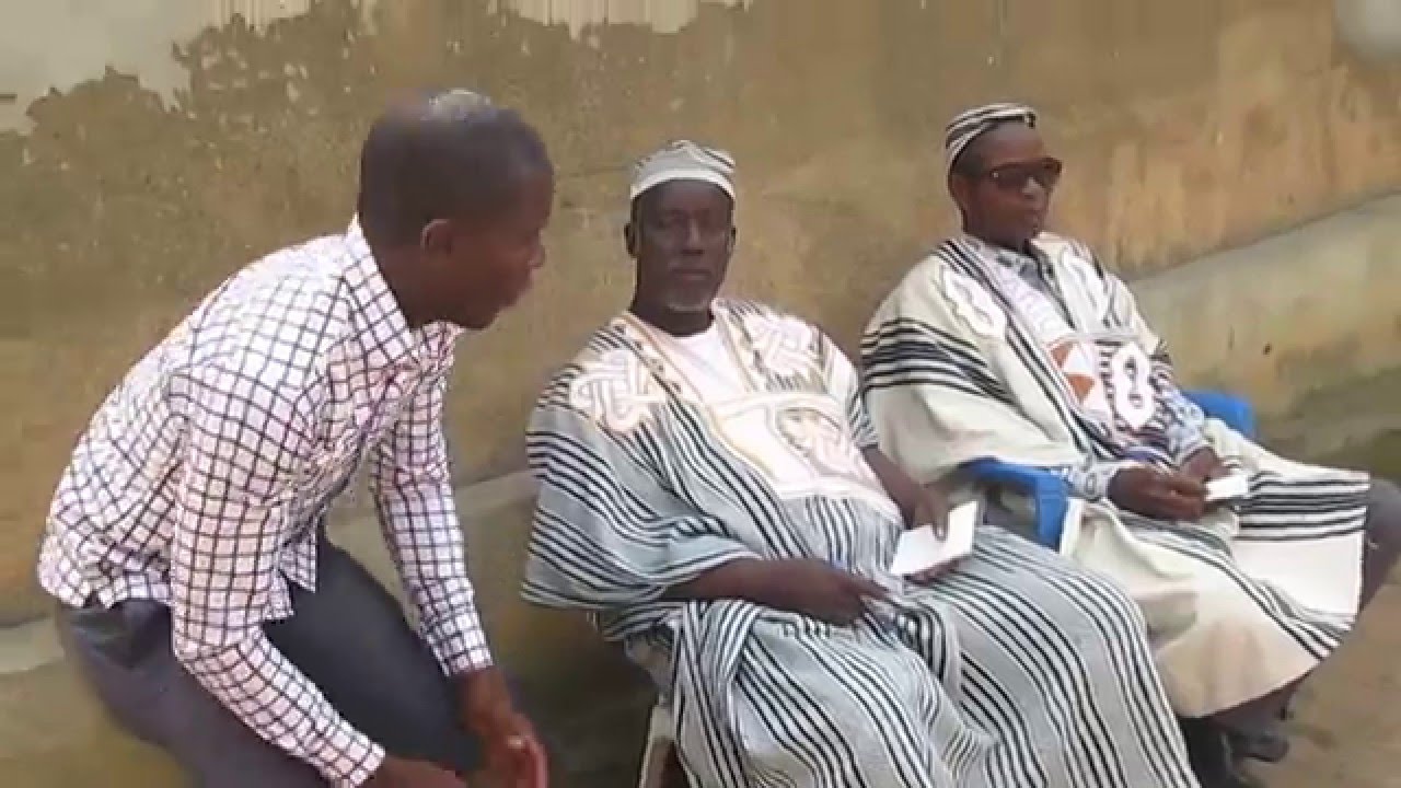 Mariage coutumier en pays Wè-Présentation de la dot.