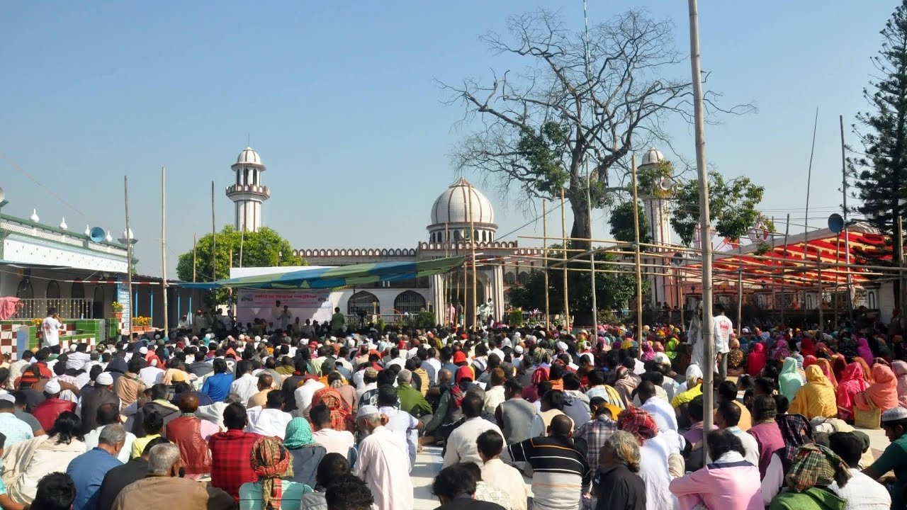 বাধিয়া মায়া ডোরে কাঁদালে এমন করে 