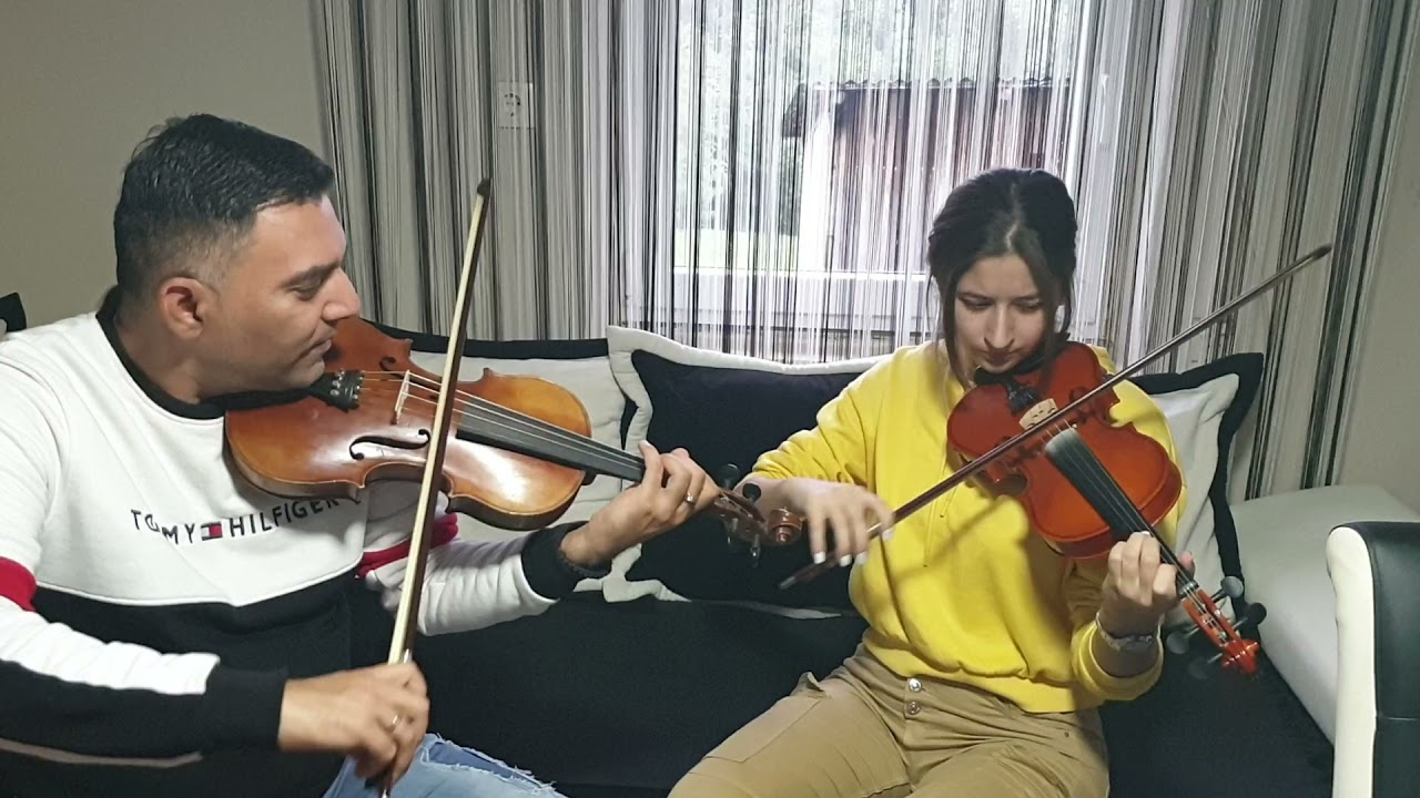 Skola Vlade Petrovica-ucenica Miljana Nestorovic-15 god.Iz M. Zvornika.(BERE CURA PLAV JORGOVAN)