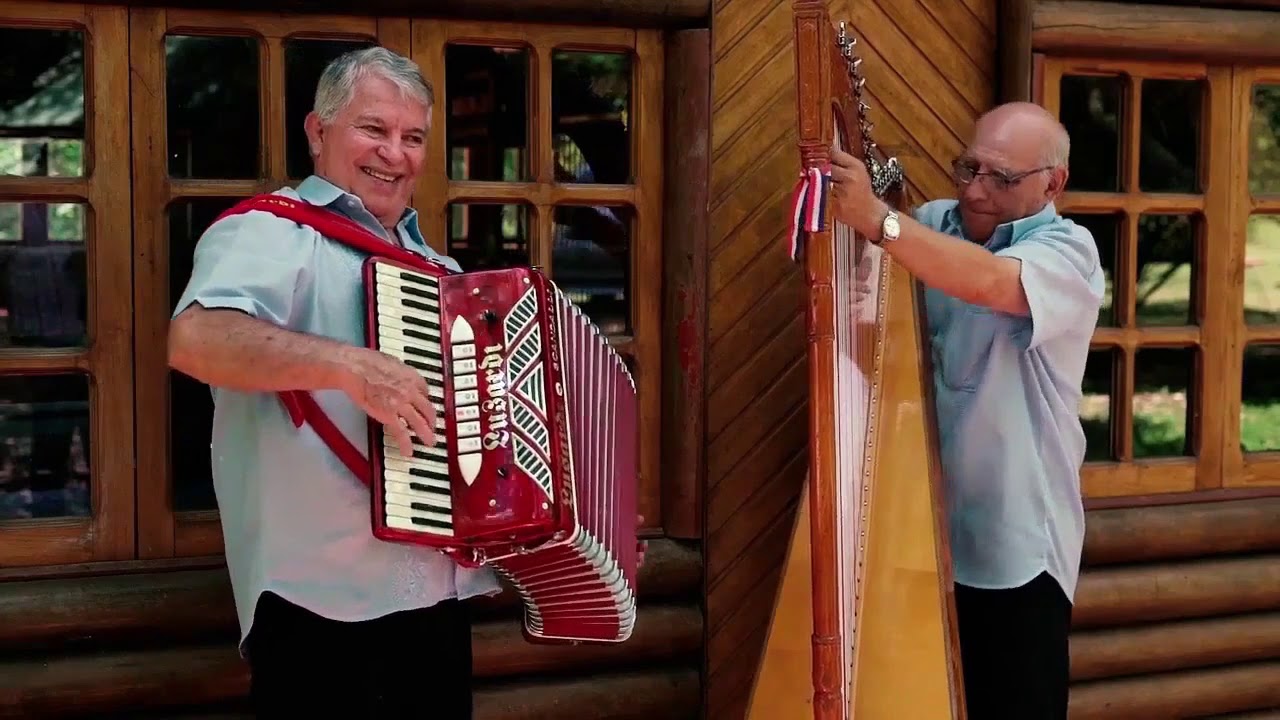 CIRILO IBAÑEZ Y SU CONJUNTO Canta con NOEMI OVIEDO