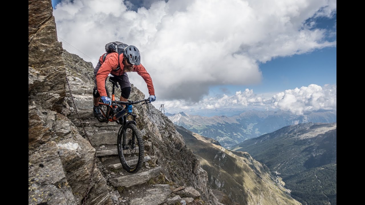 EPIC RIDE INC.- ALPINSTE BIKE TOUR IM PASSEIERTAL - L&Auml;NGSTE TRAIL ABFAHRT - ZWICKAUER H&Uuml;TTE