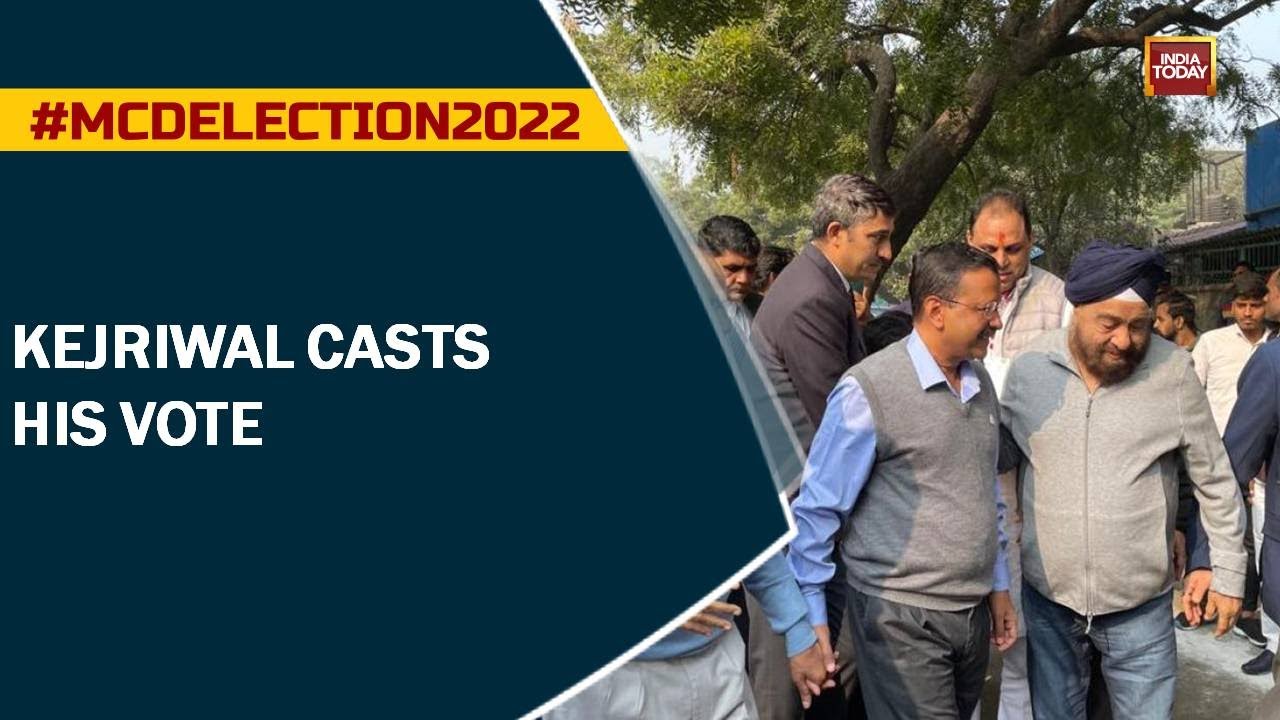 MCD Election 2022: Arvind Kejriwal Along With Family Cast Their Votes In Civil Lines