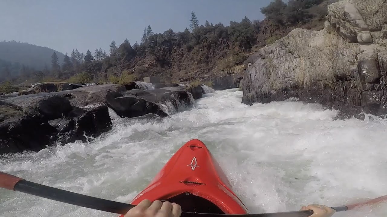 Middle Fork American Kayaking - Tunnel Chute Run