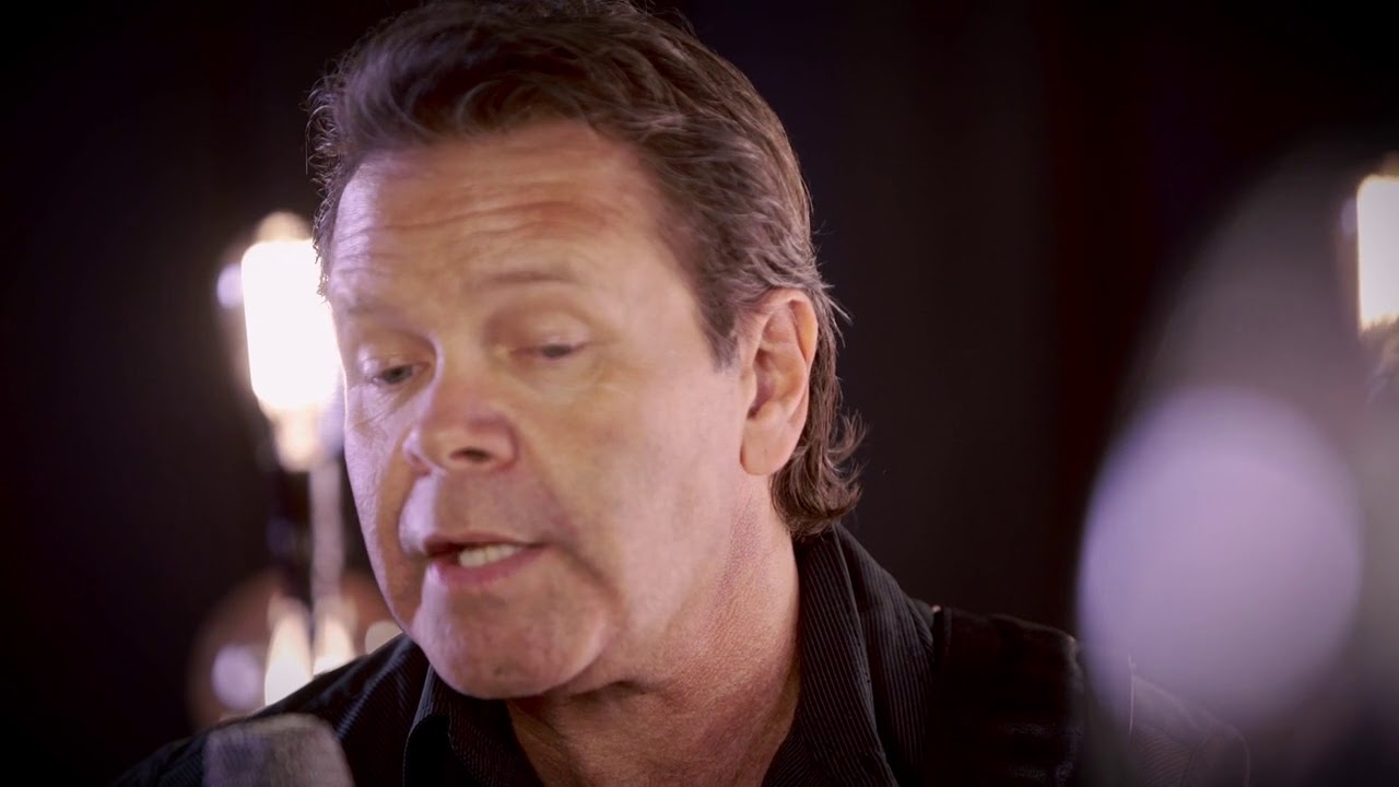 Troy Cassar-Daley - Shadows On The Hill (CMC Songs & Stories)