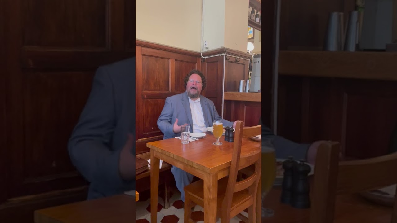 Reklam: Edward berättar om Gotlands mathistoria & gotländska menyn på restaurang Kvarnen