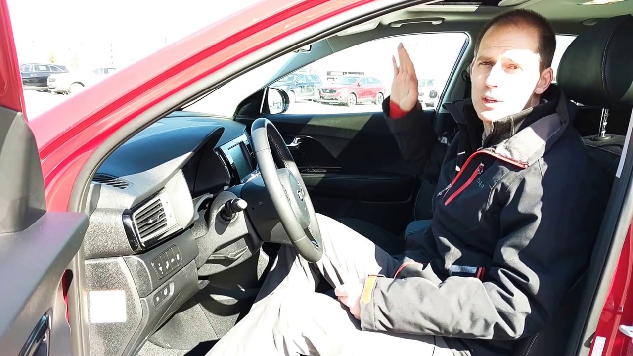 Kia Niro: Better than other small crossovers! Here's why.