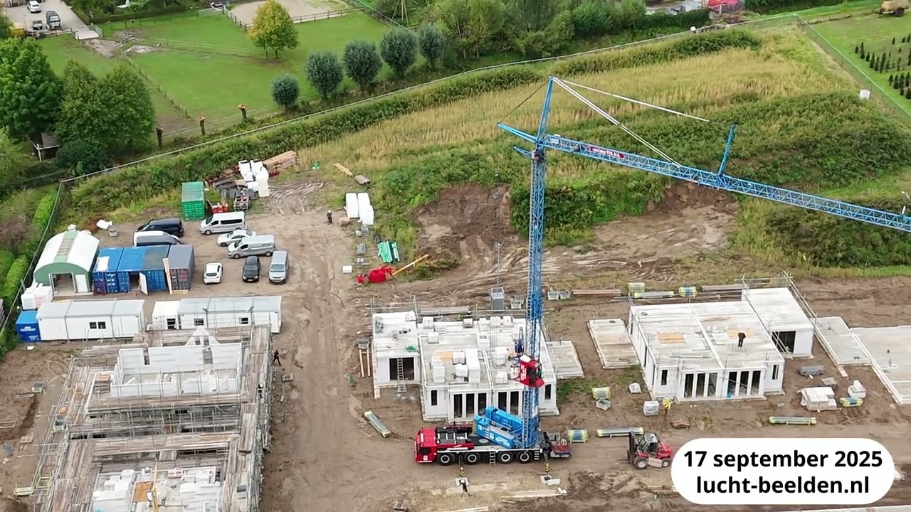 Bloessemgaarde Groessen Deel 3 - Voortgang van de bouw gevold vanuit de lucht