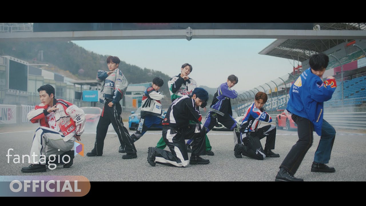 LUN8 루네이트 - Wild Heart M/V (Performance ver.)