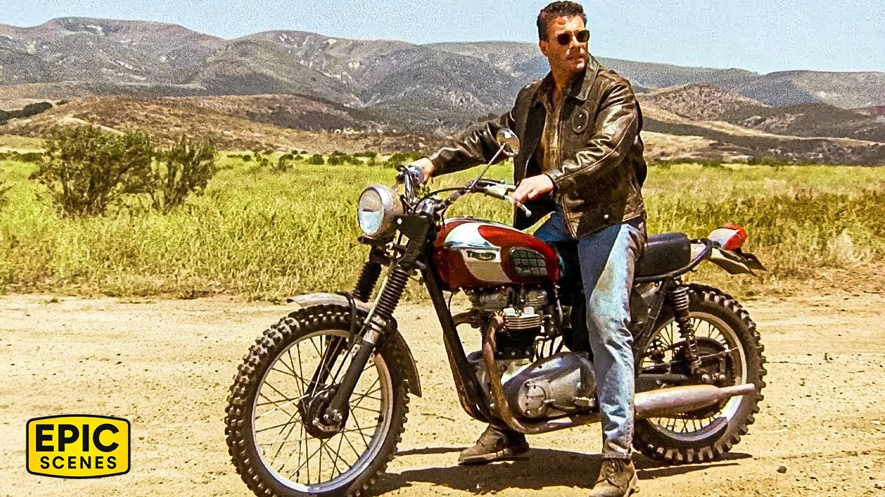 JCVD Outruns The Law To Find Freedom - Nowhere To Run