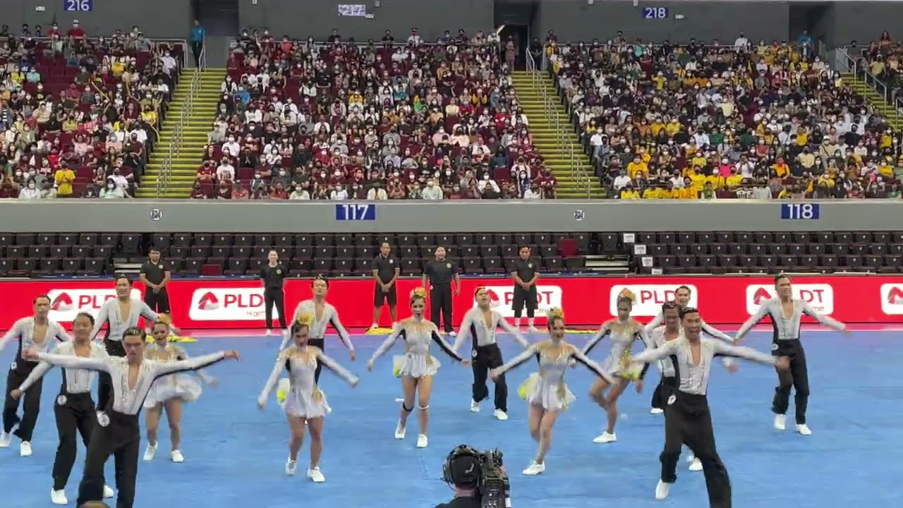 UST Salinggawi Dance Troupe