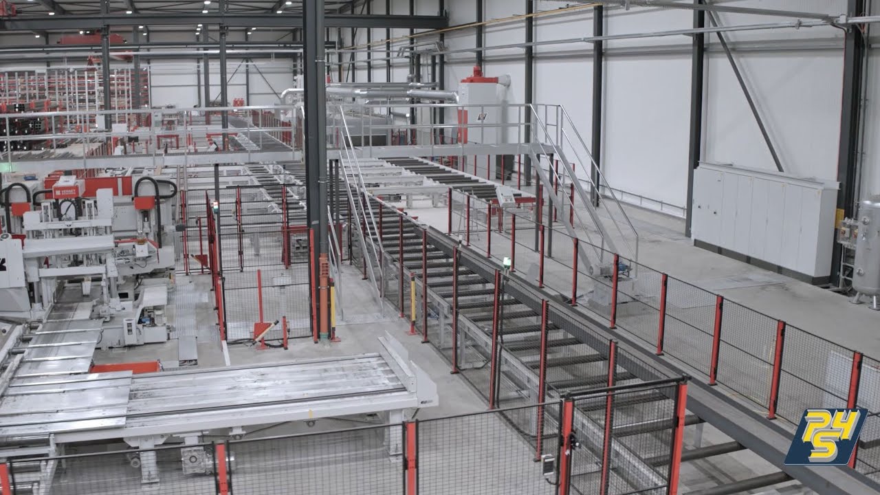 Partners4Steel - Integrierte Säge-, Bohr-, Strahl- und Lackieranlage bei Handelshof Riesa GmbH