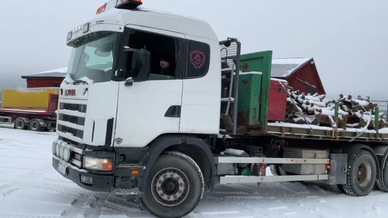 K&ouml;p Krokbil Scania 144 460 p&aring; Klaravik