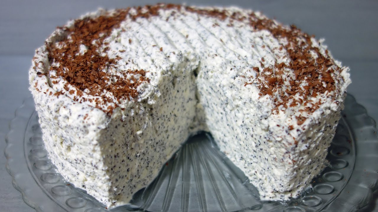 Sernik na zimno z makiem, mascarpone i bitą śmietaną przepis