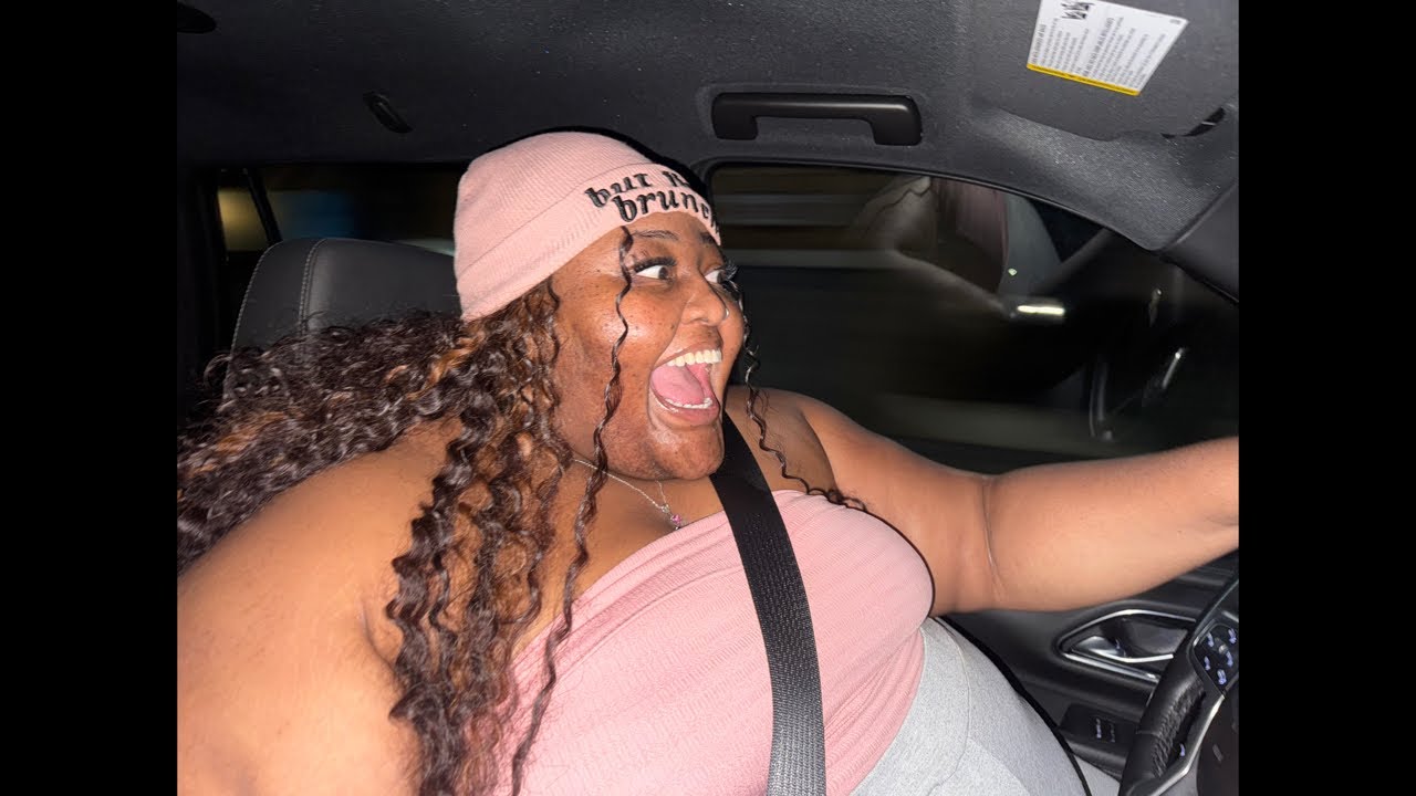 LIVE mukbang in Marjan&rsquo;s NEW car!!