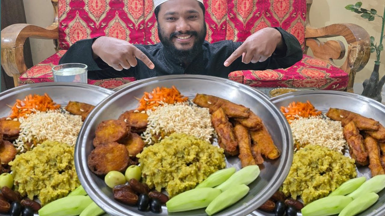 ASMR EATING FIRST RAMADAN IFTAR KHICURI BEEF CURRY BEGUNI ALUR COP MURI MAKHA || MUKHBANG 