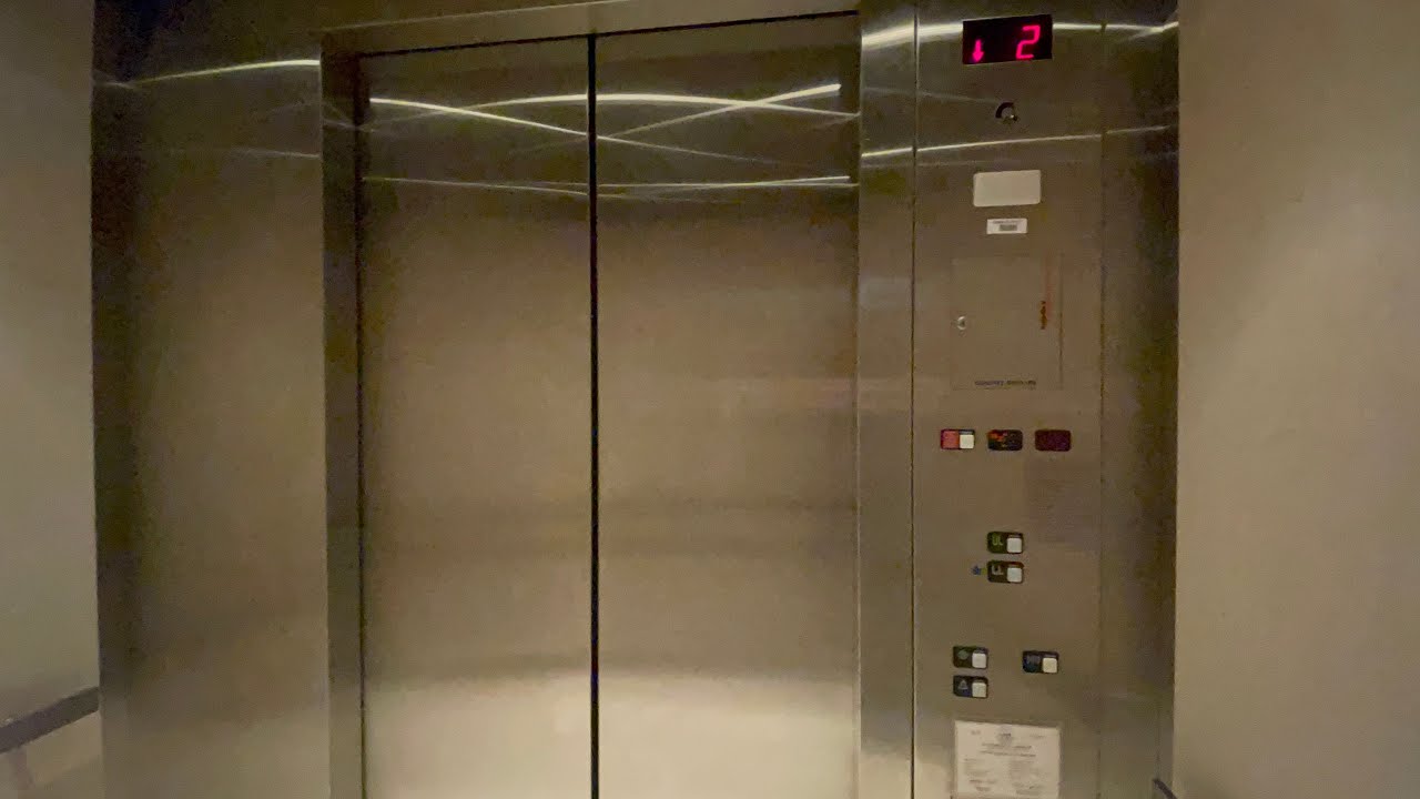 2023: Schindler MT Hydraulic Elevator @ JCPenney SouthPark Mall Strongsville Ohio