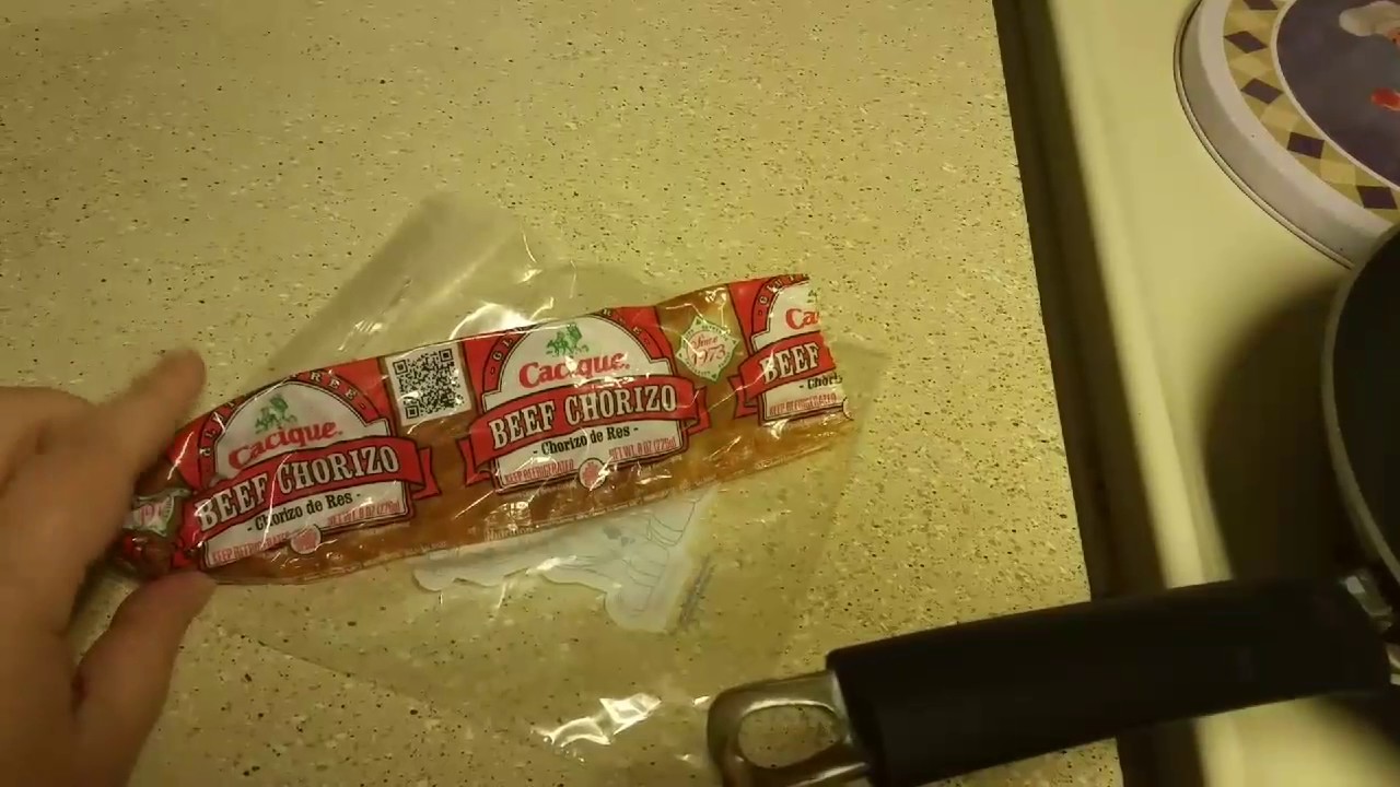 Как я готовлю чоризо с яйцами *запрошенное видео*