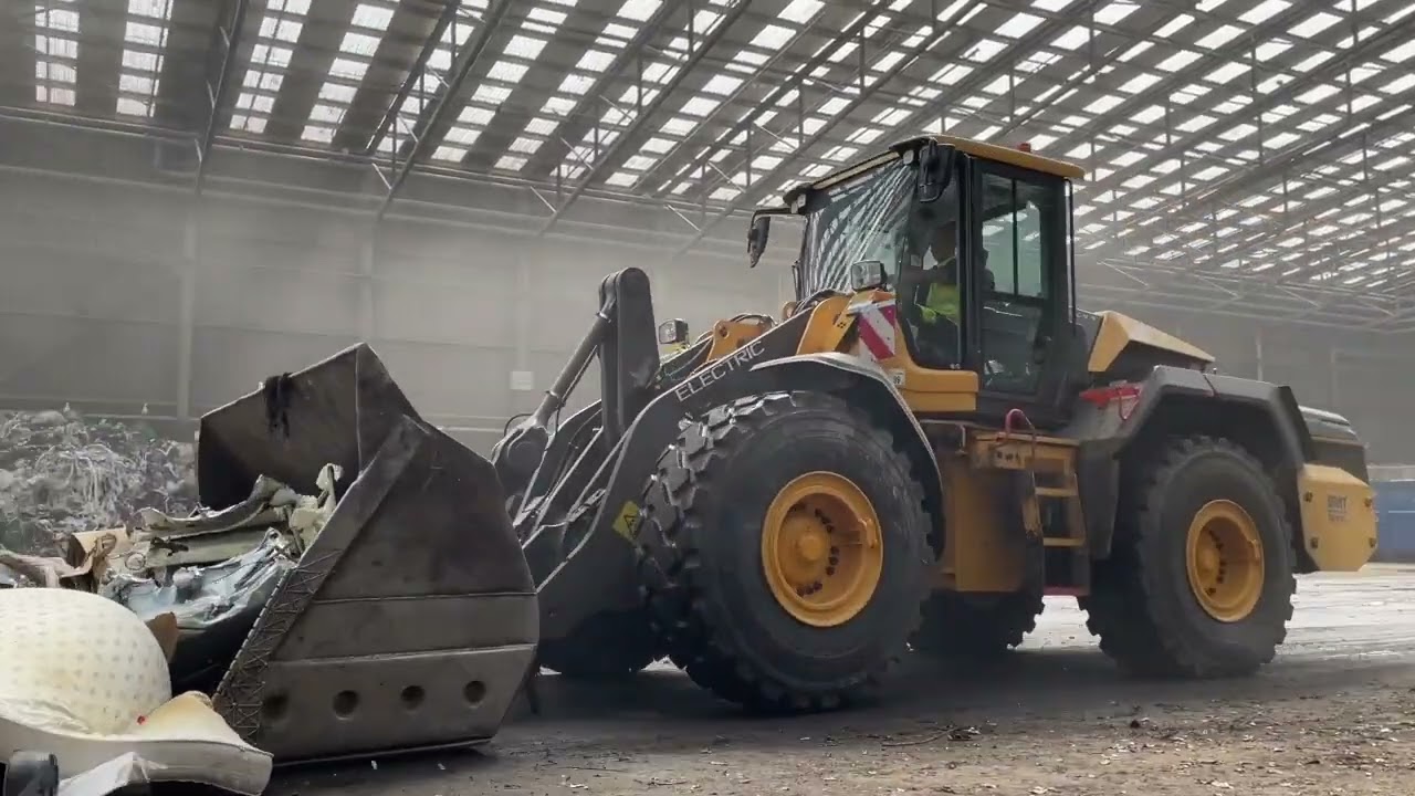Volvo L120 Electric - praktijktest Renewi