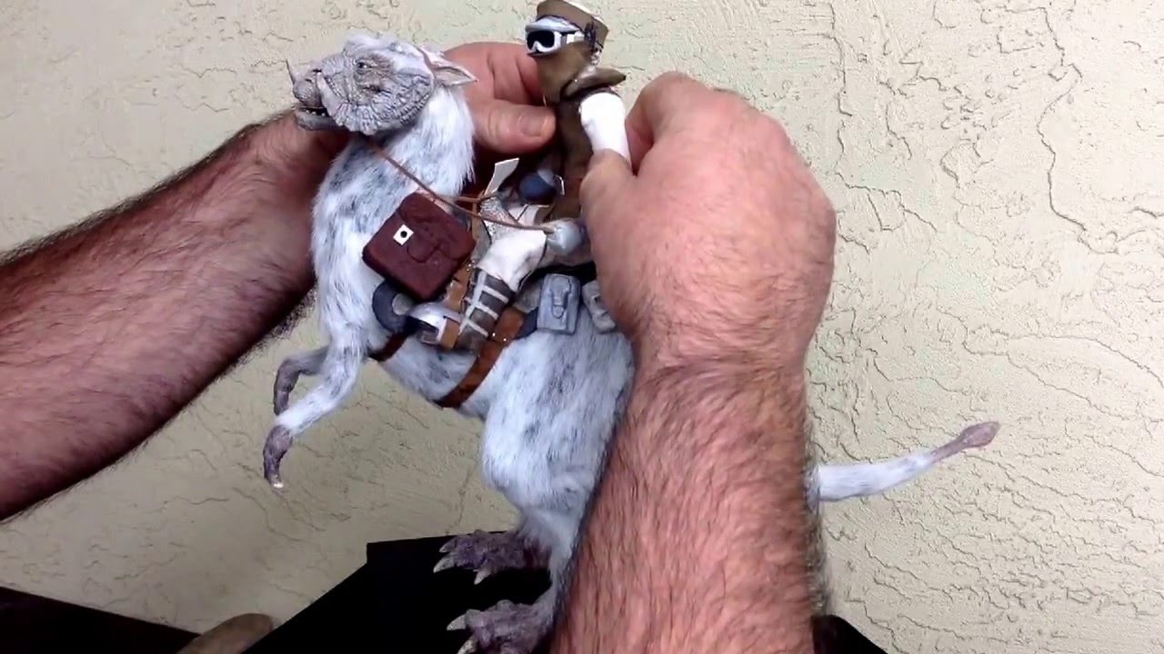 Empire Strikes Back Studio Scale Tauntaun Stop Motion Puppet Replica