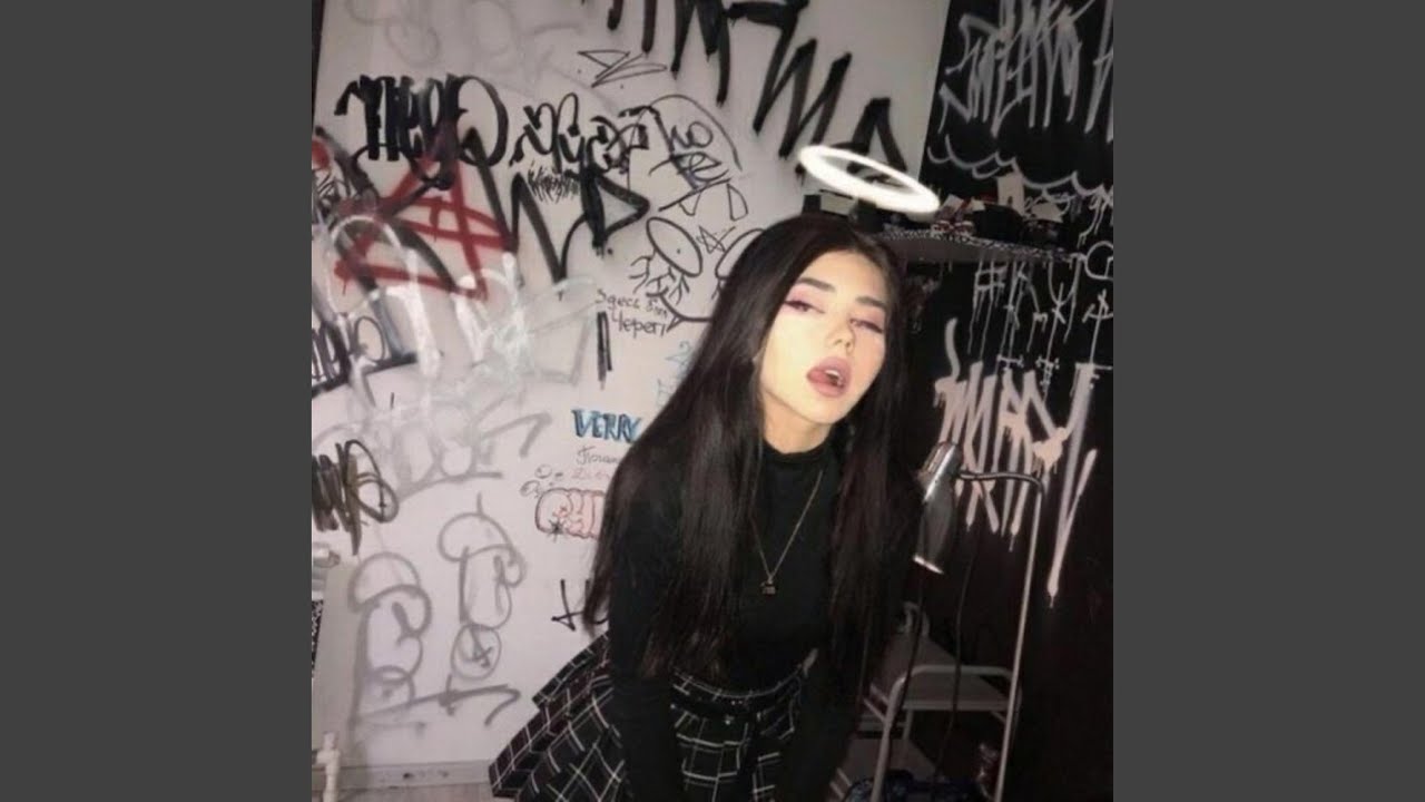 goth hoe