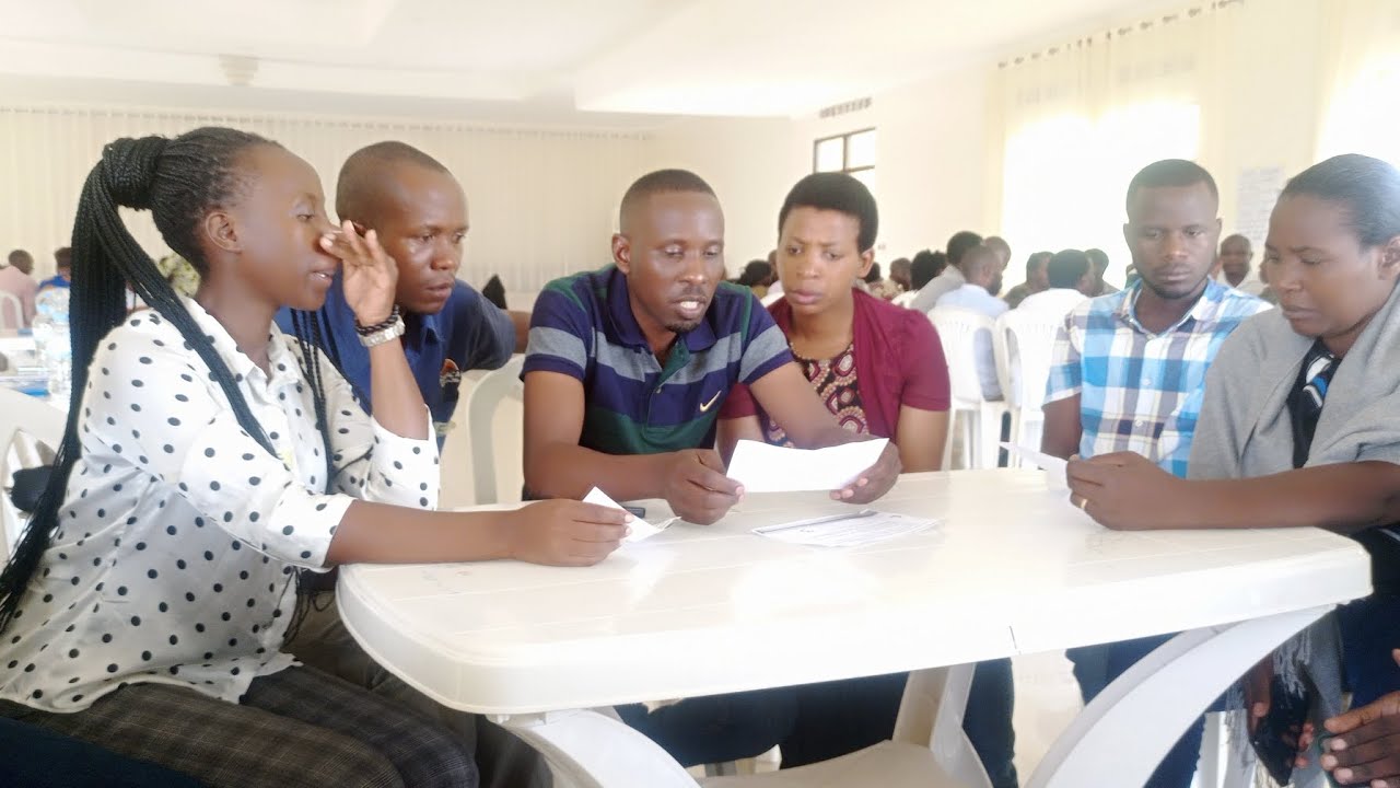 GRP Rwandan Activists in a challenge / Lingu Lingu