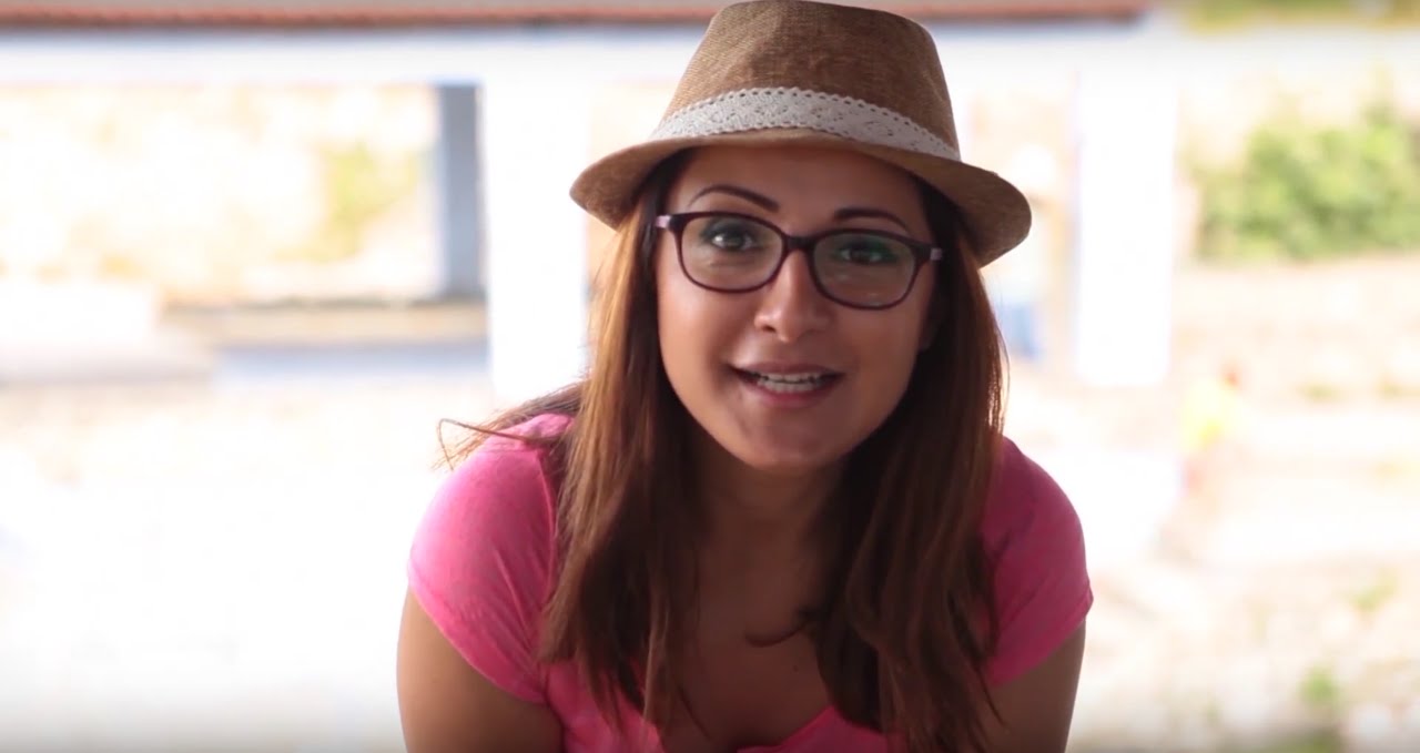 Maroc :  Zaynab Idrissi - CITYZAYN /  Chefchaouen                                    المغرب : شفشاون