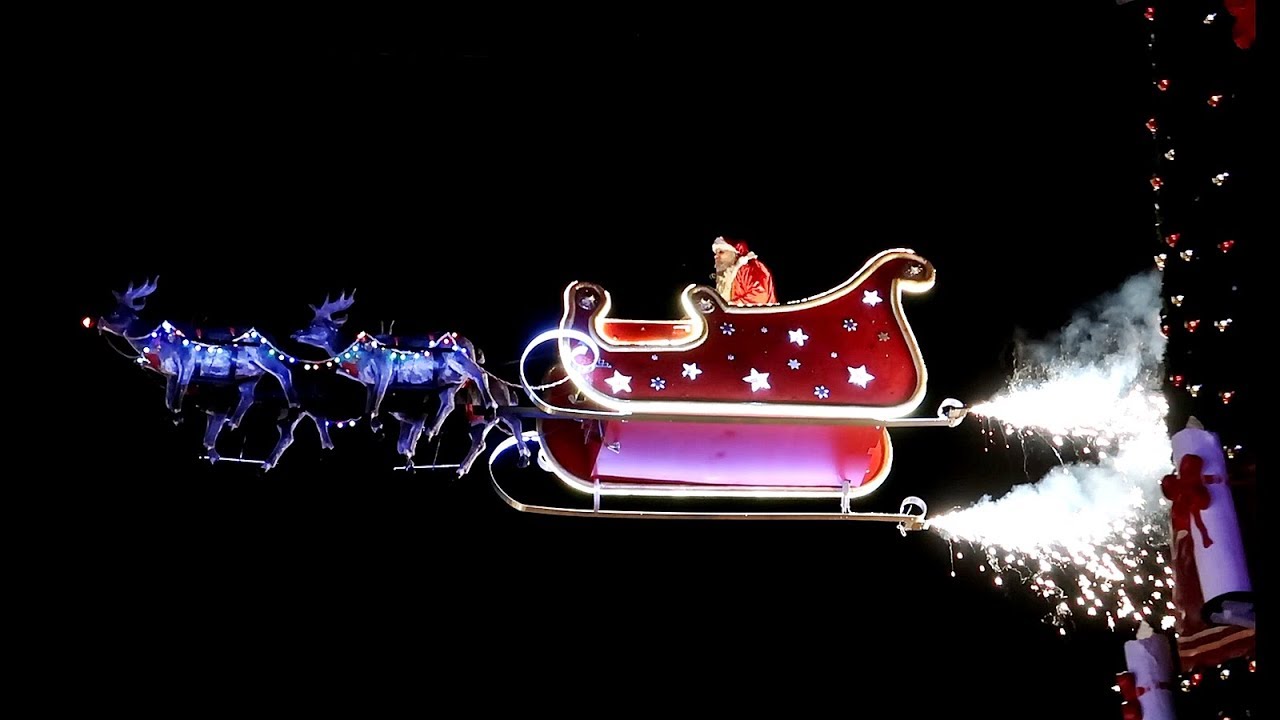 Der Fliegende Weihnachtsmann auf dem Cranger Weihnachtszauber 2018