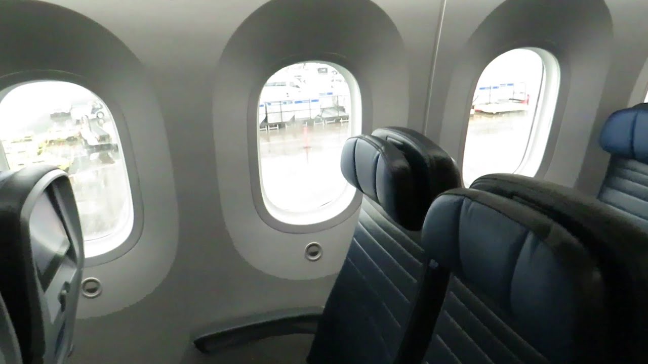 TRIP REPORT | United | Boeing 787-9 Dreamliner | Denver  -  London Heathrow | Economy