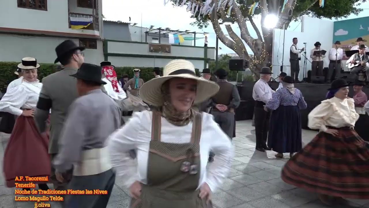 NOCHE DE TRADICIONES FIESTAS LAS NIEVES LOMO MAGULLO TELDE 2025