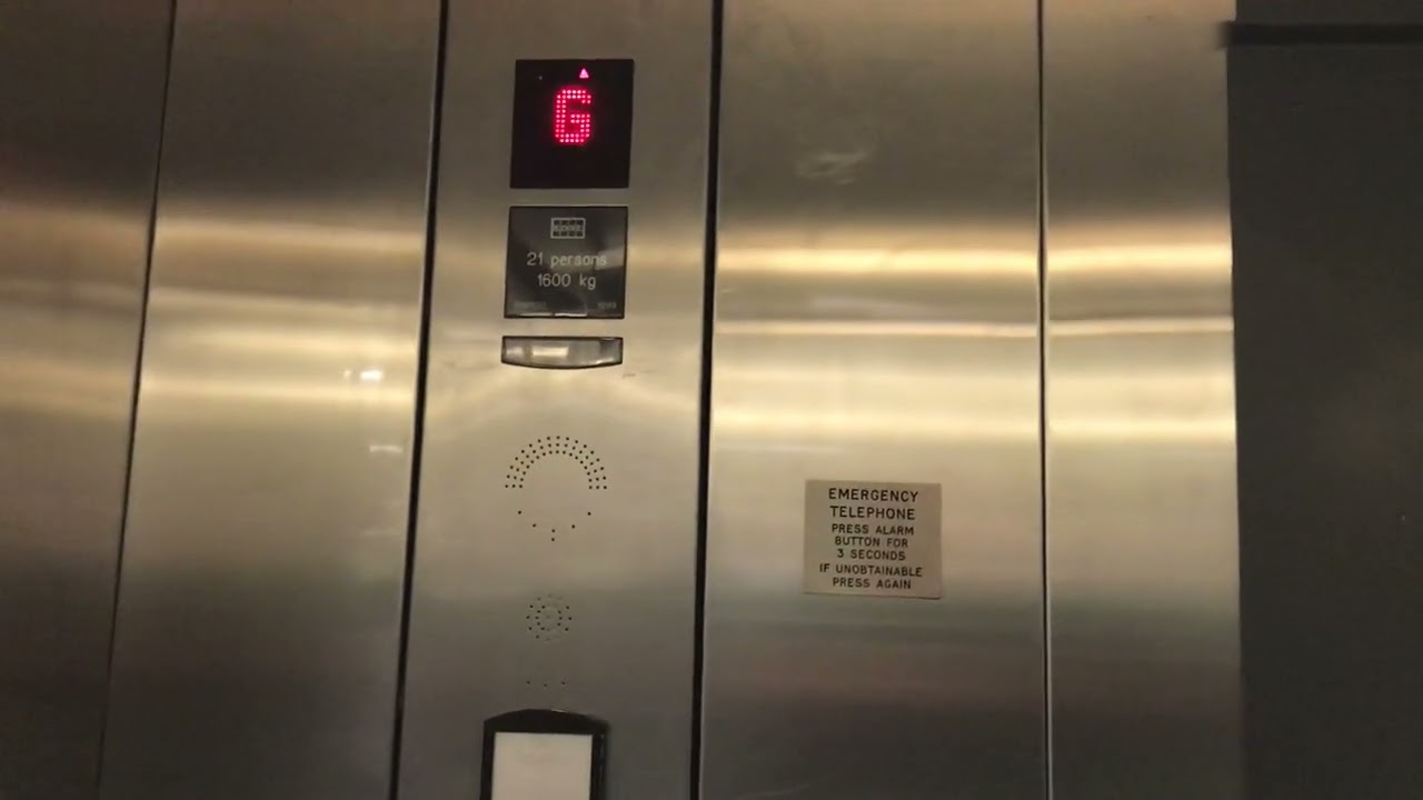 1999 Kone Monospace lift @ M&S Camberley The Meadows