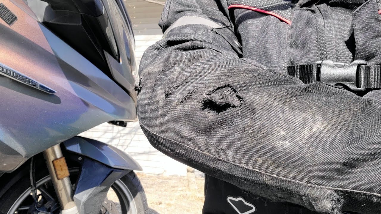 [BMW r1200rt] 소양강댐 블랙아이스 슬립/내생에 첫 슬립/자빠링